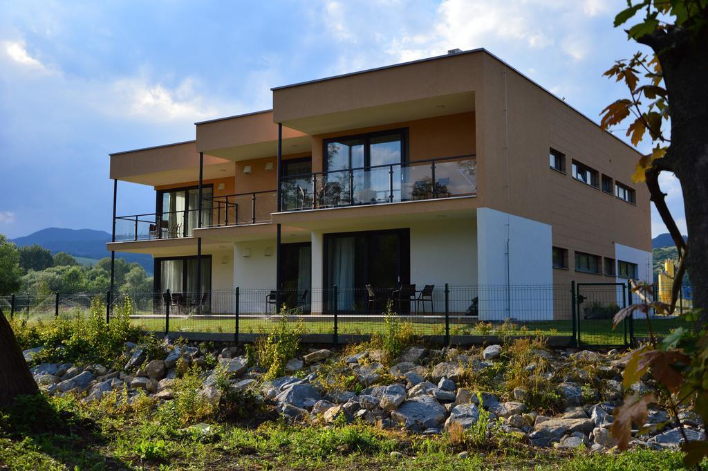 Apartmanovy Dom Krivan Besenova Bagian luar foto