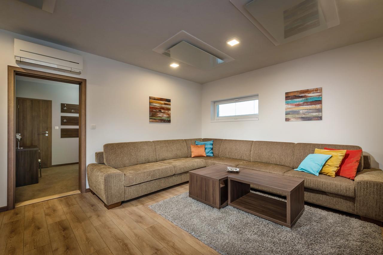 Apartmanovy Dom Krivan Besenova Bagian luar foto